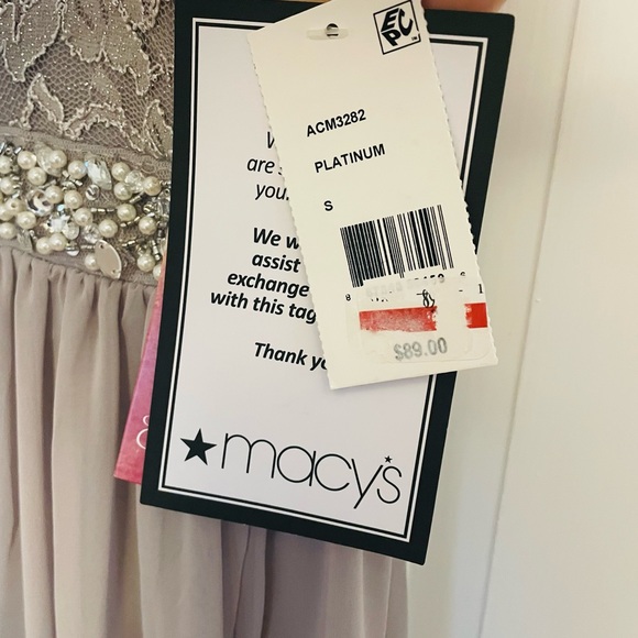 Emerald Sundae Formal Dress - Picture 4 of 12